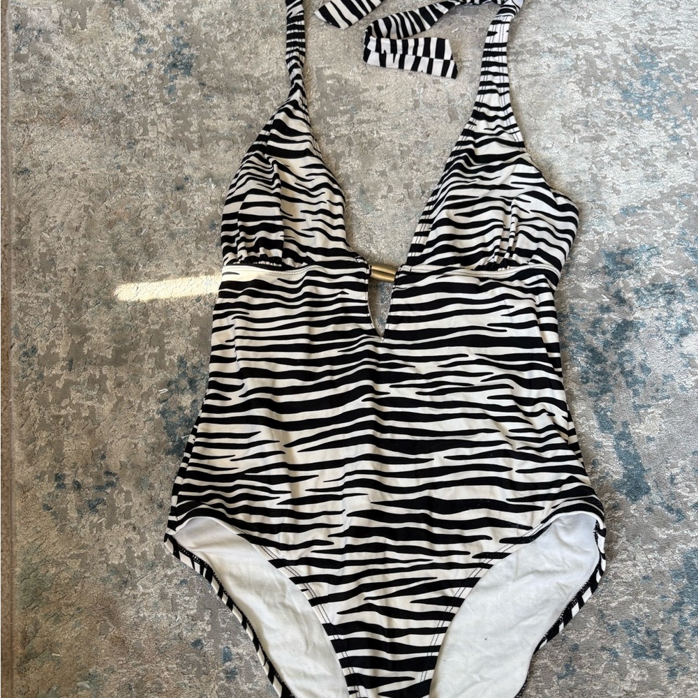 Zebra Print Halter Swimsuit - Picture 10 of 16